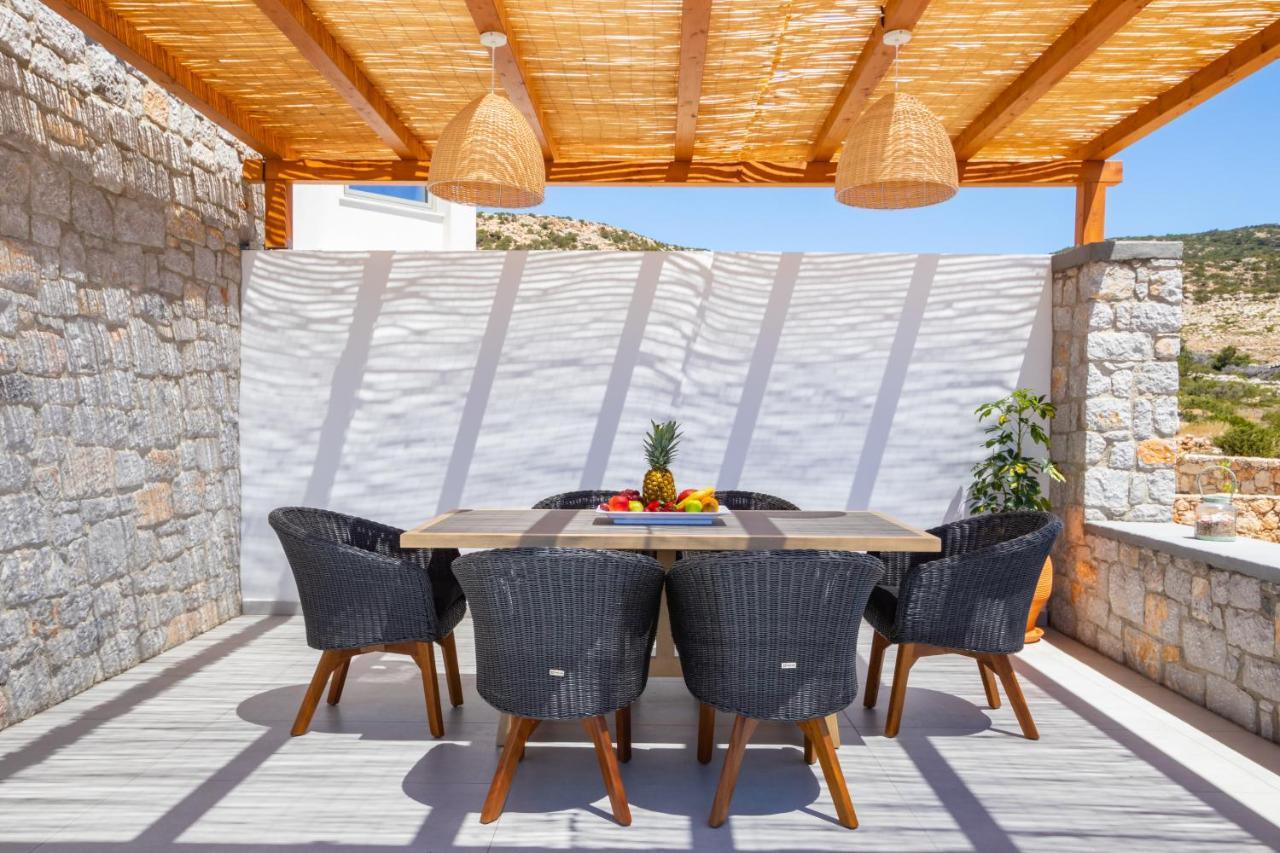 Aros Luxury Villas Lakki  Esterno foto